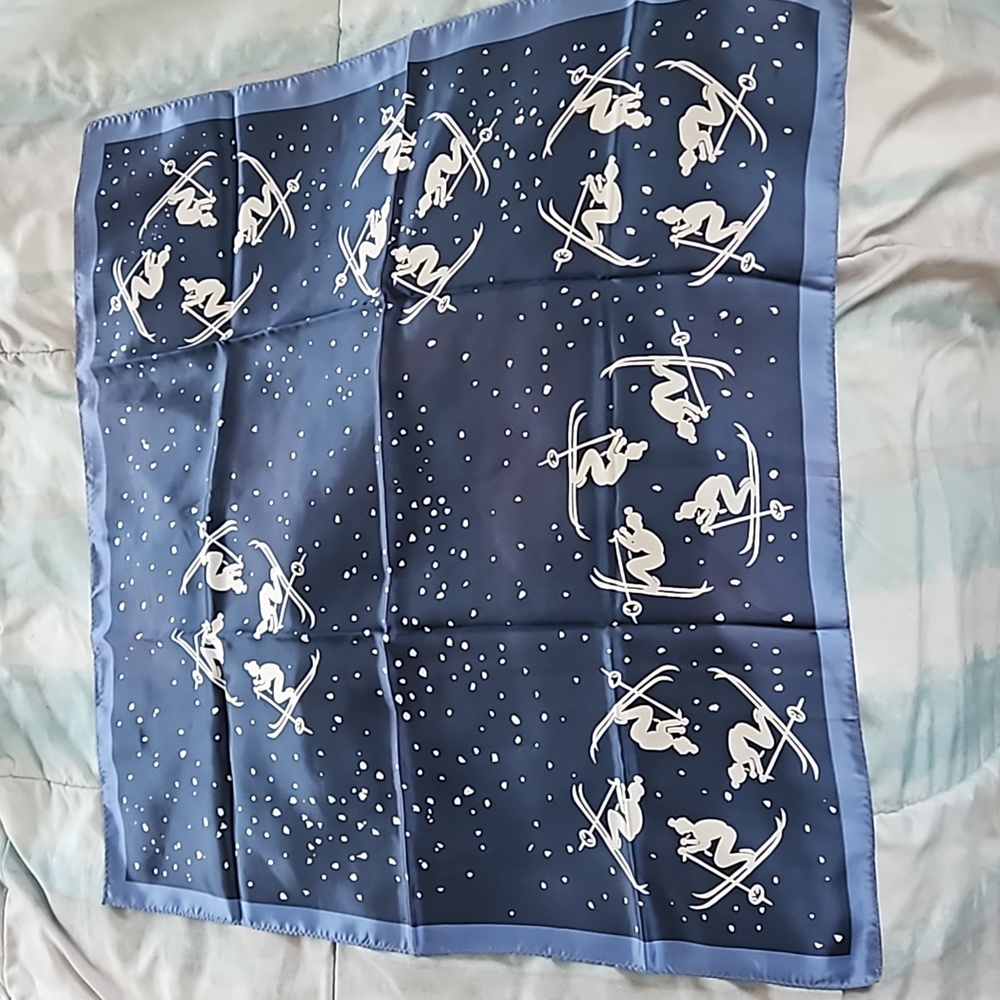 Vintage Ski, Skiers, Snow, Winter Scarf Made in Japan